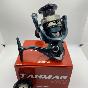 Carrete Akami Tahmar 4000
